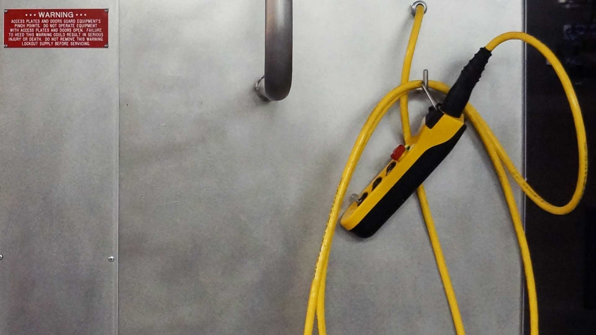 Pendant control for MAGNALIFT products